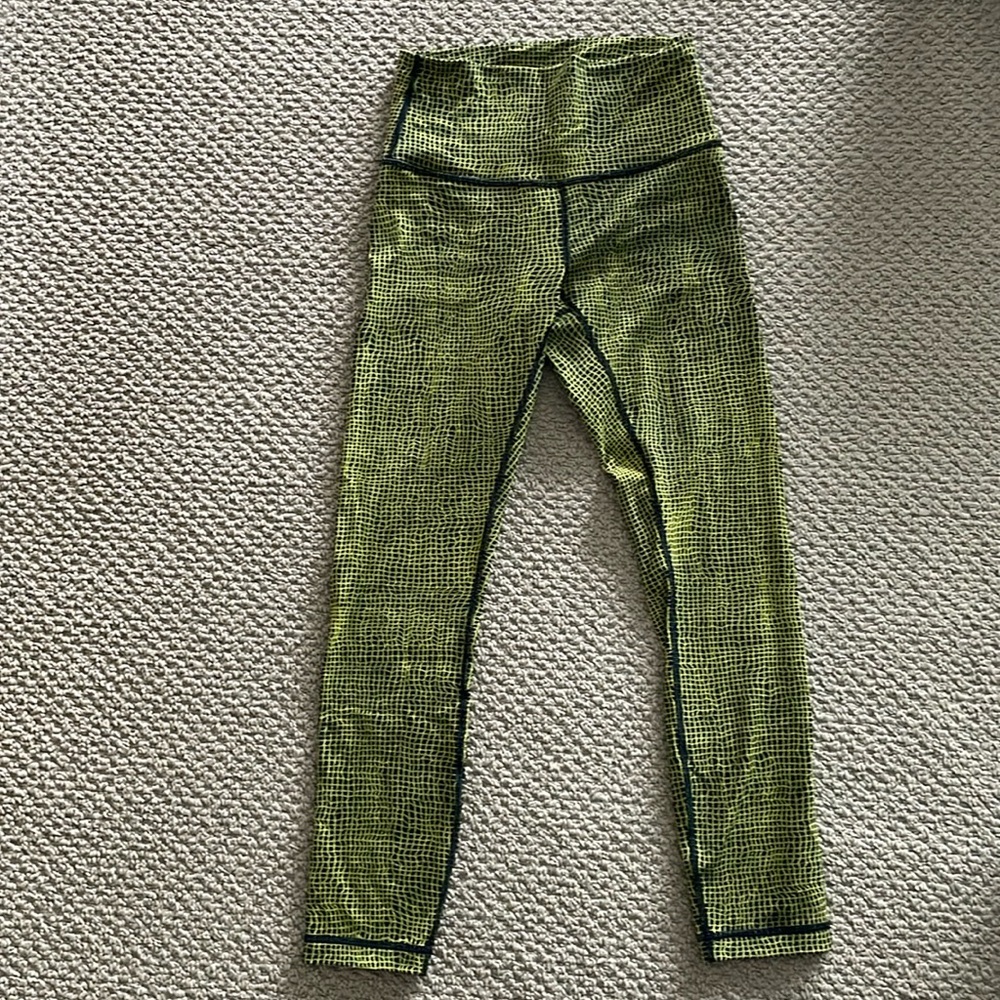 LULULEMON LEGGINGS